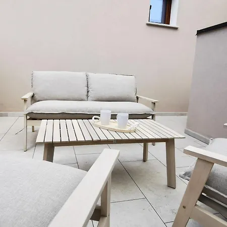 Domus Apartman *